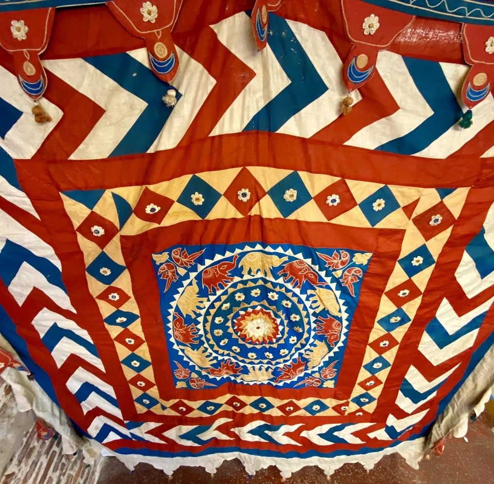 Vintage Indian Textile Wall Decor Large 8 Feet By 8 Feet Shamiana Canopy Tent  - Image 4 of 4