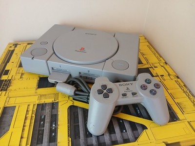 Sony PlayStation 1 PS1 SCPH-5501 Console w/Controller [Please Read Description]