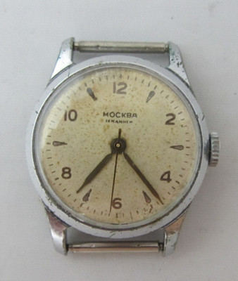 SOWJETISCHE RUSSISCHE UHR FLIEGE MECHANISCH LÄUFT DURCHMESSER 29MM