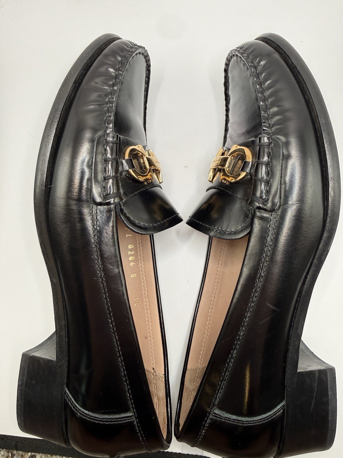 Salvatore Ferragamo Women Black & Gold Gancini Loafers Shoes Sz 8 MSRP $895