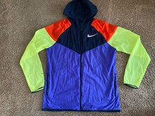 NWOT-Nike Color-Block Hooded Packable Lightweight Windbreaker Size Medium