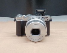 NIKON NIKON1 J5 Mirrorless Camera Lens Kit
