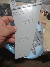 LEGO CITY: Cargo Terminal (60022) Incomplete