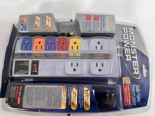 Monster Power AV700 Audio Video PowerCenter 8-Outlet Surge Protector Strip White