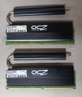 OCZ Reaper HPC Edition UDIMM 4GB Kit, DDR2-1066, CL5-5-5-18 (OCZ2RPR10664GK) #2