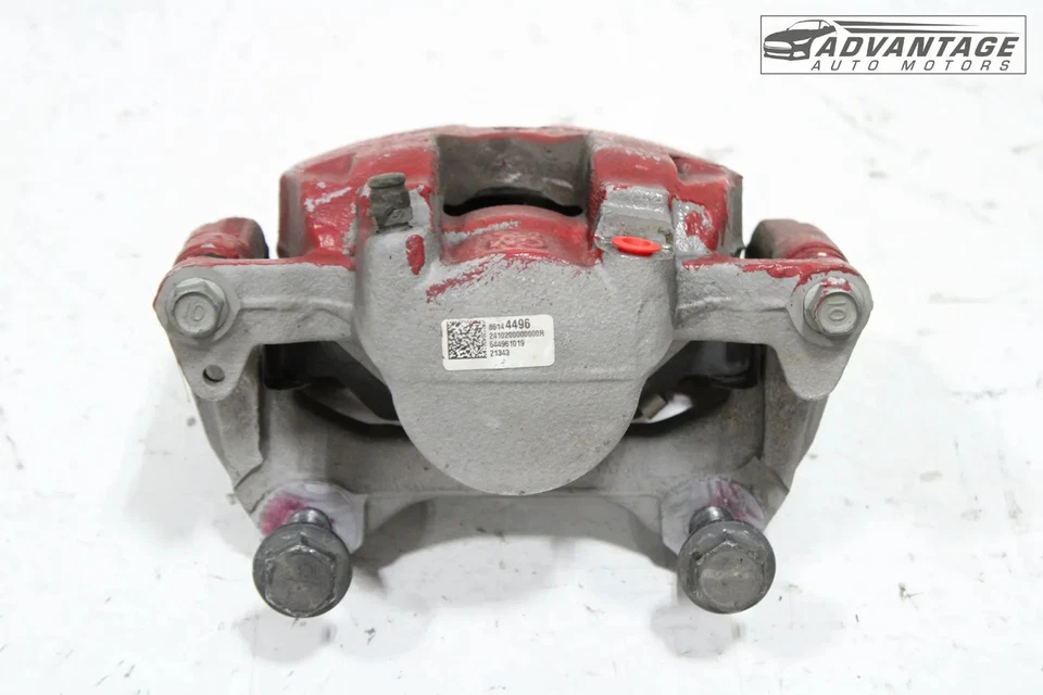 2021-2024 CHEVROLET CAMARO RWD FRONT RIGHT PASSENGER SIDE DISC BRAKE CALIPER OEM - Image 2 of 4