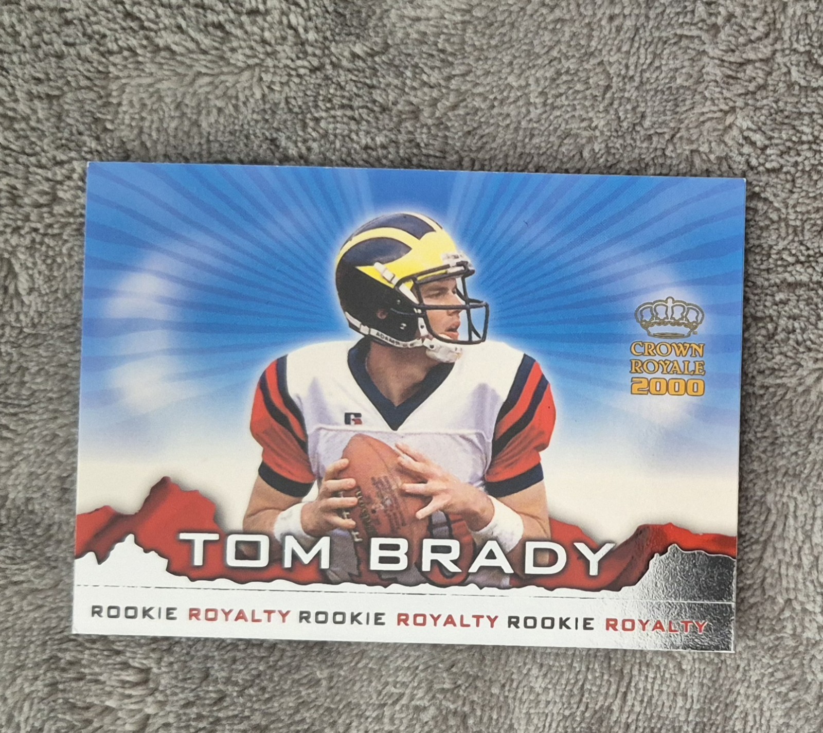 2000 Pacific Crown Royale Tom Brady #2 Rookie Royalty Patriots