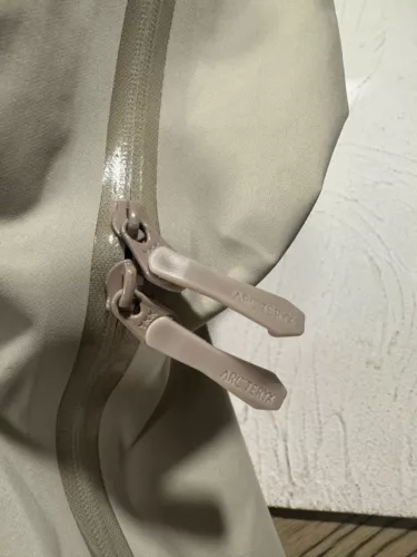 Fit for check description ARC'TERYX 2025 Snake Limited Alpha SV GTX Jacket - Picture 9 of 15