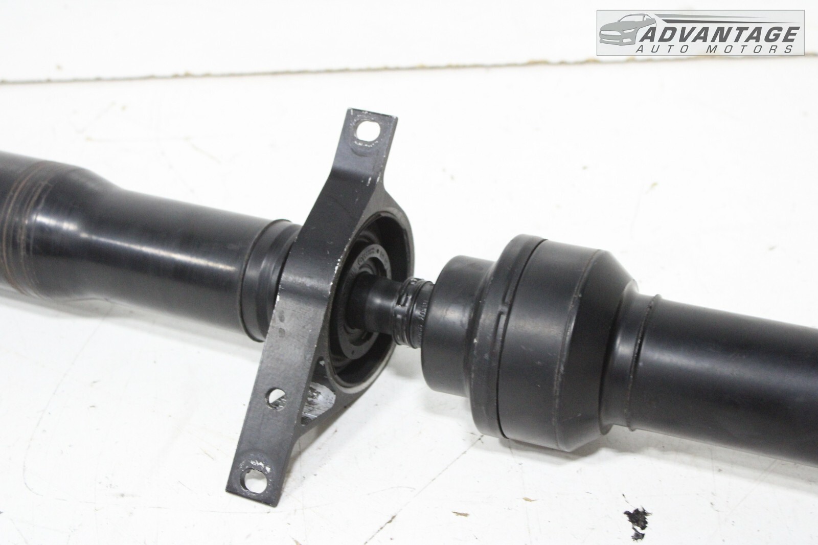 2014-2017 MASERATI GHIBLI RWD REAR DRIVE SHAFT CARDAN PROPELLER 06700085450 OEM