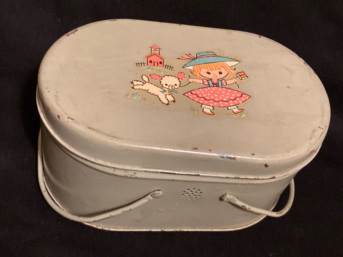 Vintage 1930's Oval Green Tin Lunch Box Pail - 8 1/2