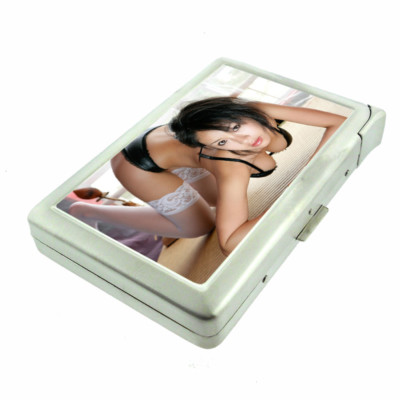 Japanese Pin Up Girls D8 Cigarette Case with Built in Lighter Metal Wallet 