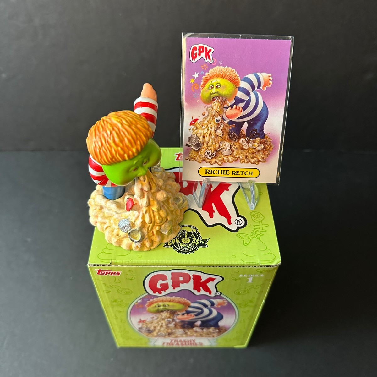 新品 dustbox / Treasures In The Mosh Garbage Pail Kids Trashy Treasures Series 1 Complete *RED