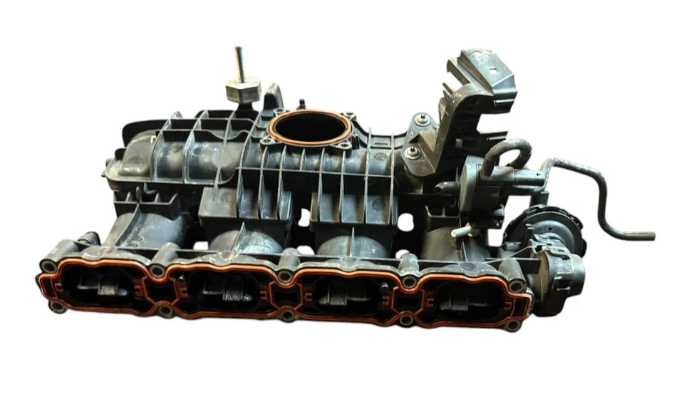 AUDI A3 2011-2018 TURBO MOTOR COLECTOR DE ADMISIÓN MONTAJE OEM Foto 3 de 3