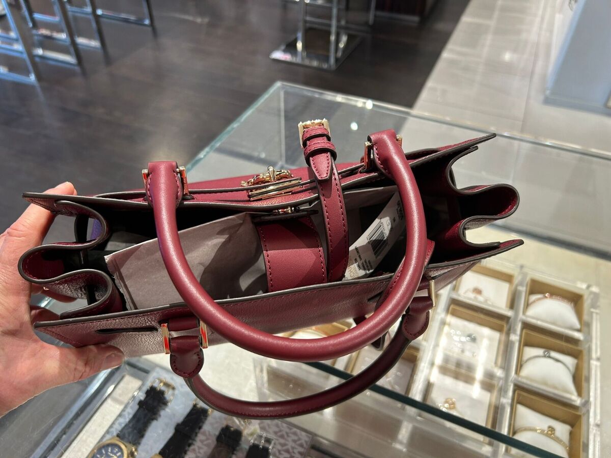 Michael Kors Hamilton Medium Satchel Leather Shoulder Bag Michael Kors Hamilton Medium Satchel Leather Shoulder Bag