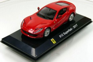 ferrari 812 superfast diecast