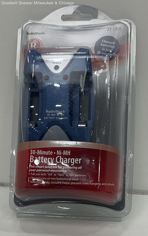 Radioshack 30 Minutes Battery Charger NIB