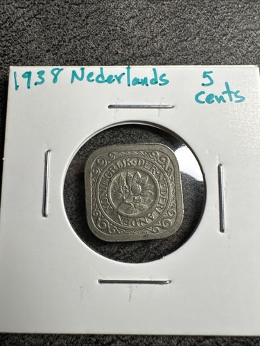 1938 NETHERLANDS 5 CENTS COLLECTOR COIN. AU. Non Magnetic. Not Round