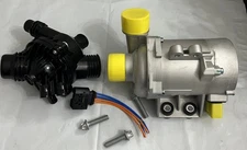 Water Pump W/Thermostat & Bolt For BMW 128i 325i 328i 528i 530i X3 11517586925