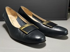 VTG Salvatore Ferragamo Boutique Navy Blue Leather Buckle Pumps DL 44520 7.5 AA