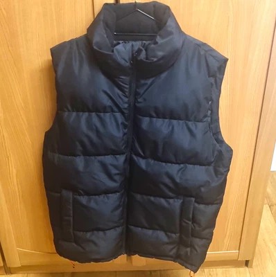 Herren Steppweste Schwarz Gr. M Polyester Stehkragen Reißverschluss Taschen - Bild 1 von 2