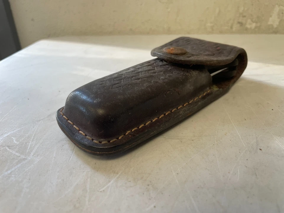 Navaja de Bolsillo Plegable Kershaw 1060 Caballo Negro con Funda Japón Foto 3 de 4