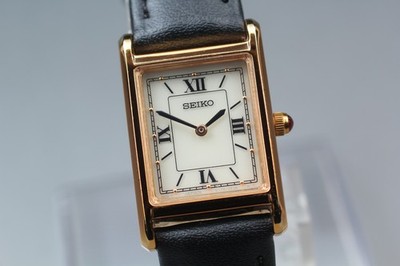 [Near MINT] SEIKO V115-0DA0 18mm Solar Pink Gold Tank Quartz Damenuhr JAPAN