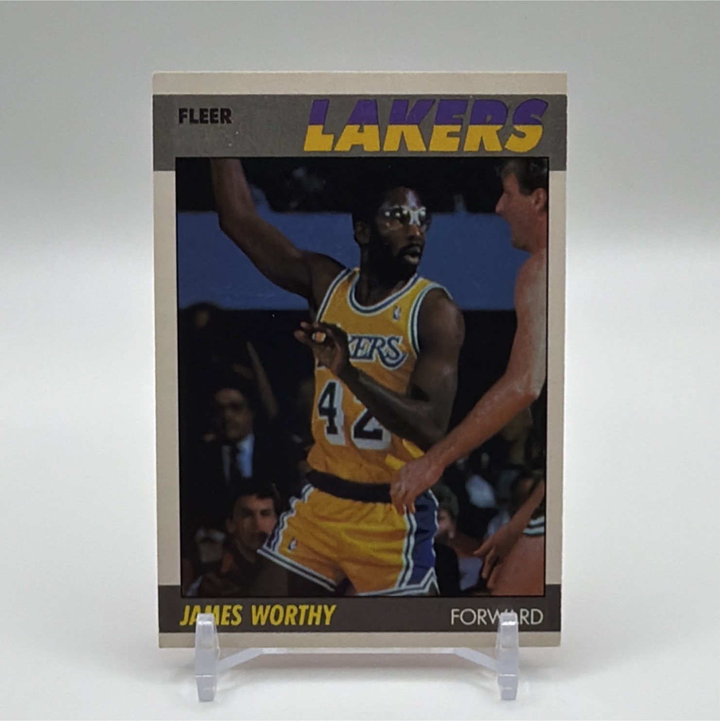 Fleer 1987 James Worthy Los Angeles Lakers #130 NBA Basketball Card Base Set