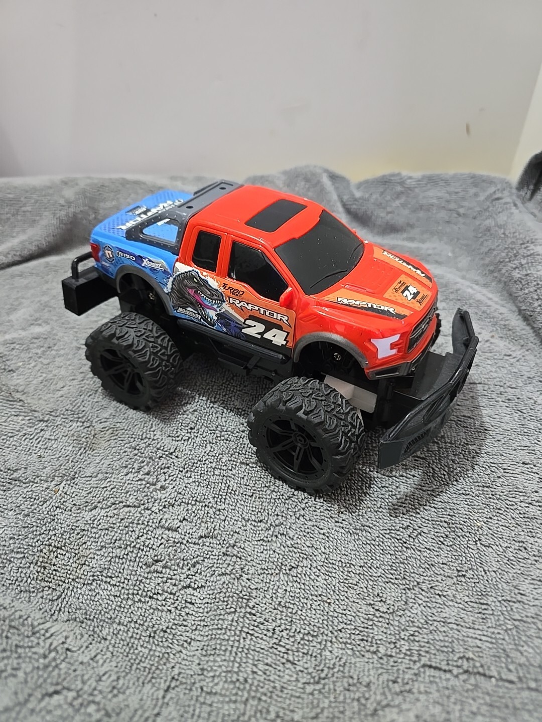 Picture 2 of 3