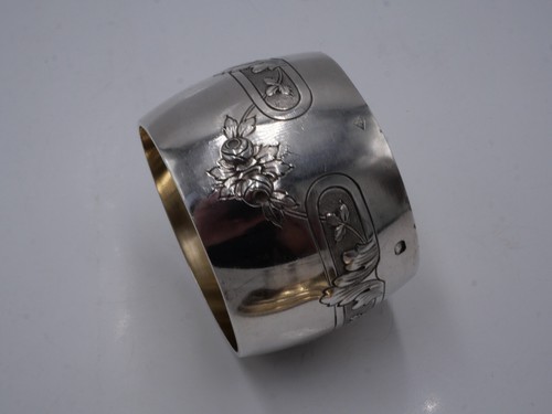 BEAU ROND DE SERVIETTE EN ARGENT MASSIF POINCON MINERVE PRENOM DANIEL - Picture 5 of 5