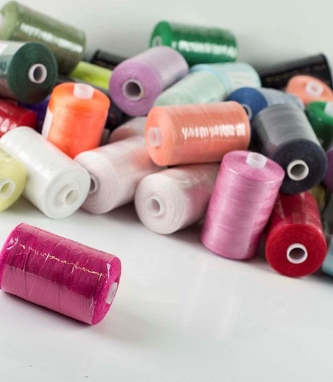 120s SPUN POLYESTER THREAD, MIXED PACK, VARIOUS COLS AND QUANTITIES, FREE P&P - Image 2 of 4