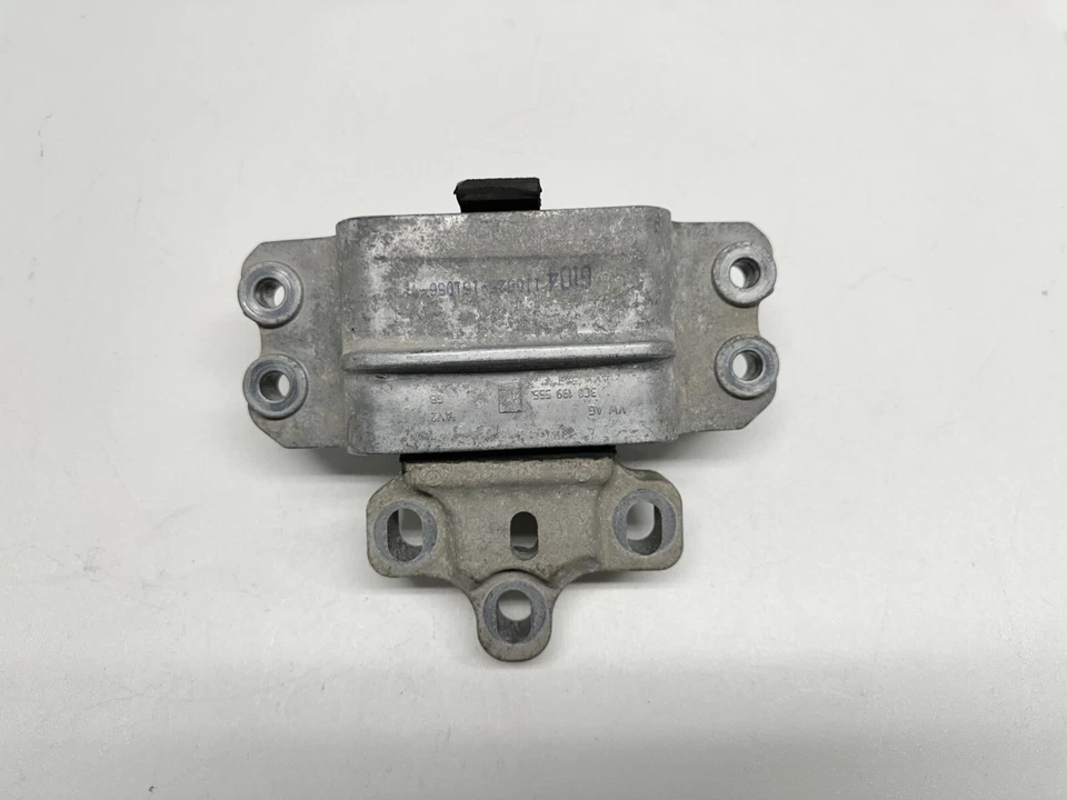 H40494 2009-2012 Volkswagen CC TRANSMISIÓN DELANTERA MONTAJE MOTOR lado conductor Foto 3 de 4