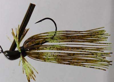 B4B Heavy Wire 44 Strand Skirted DC Arky Jig w/Gamakatsu Hook Green Pumpkin  clr