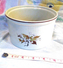 Royal Doulton Lambethware, Wild Cherry pattern souffle dish