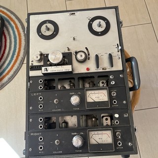 akai tonbandgeräte Model M8