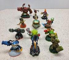 Skylanders Mixed Lot Of 12
