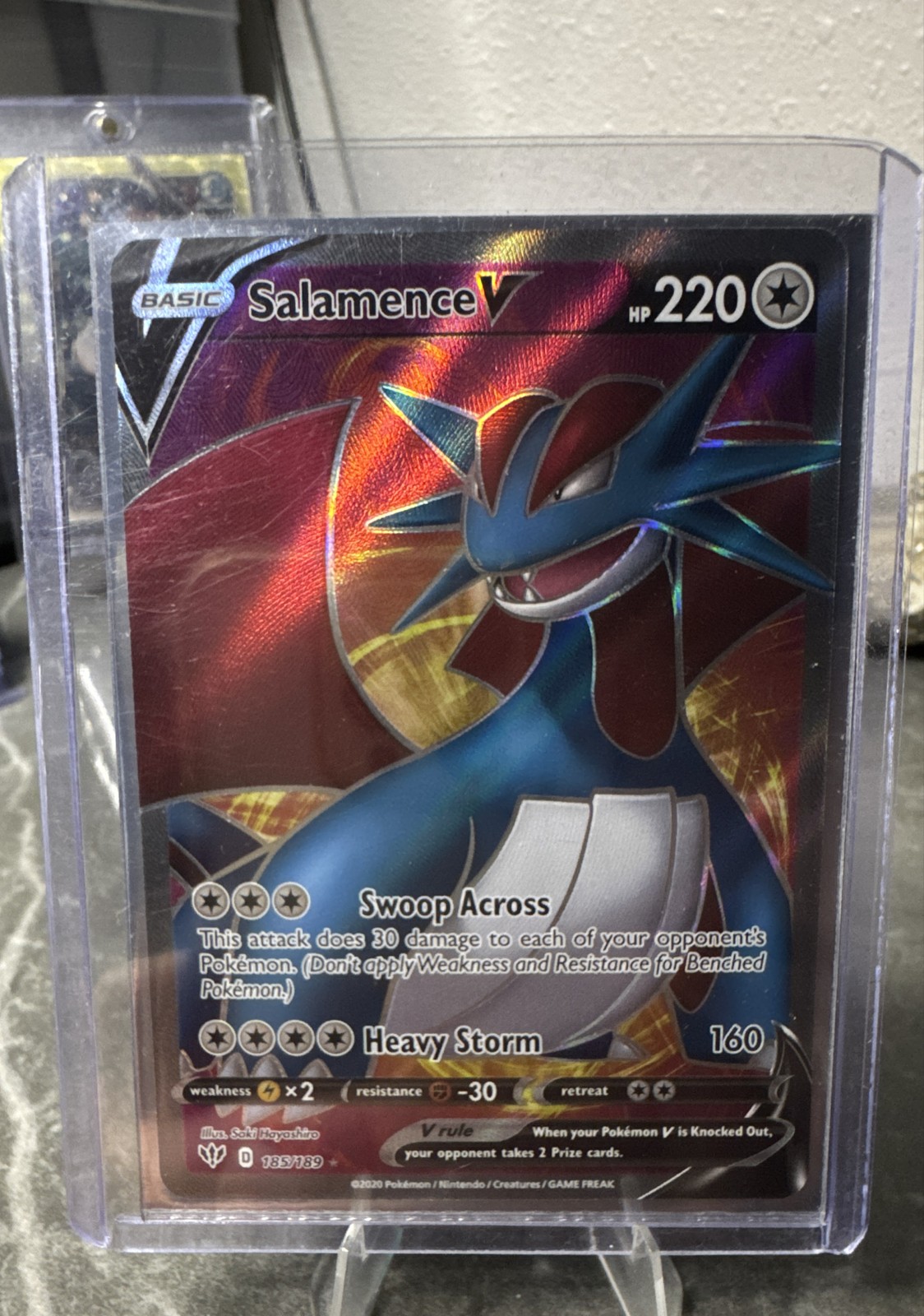 Salamence V (Full Art) 185/189 Swsh03: Darkness Ablaze Holo