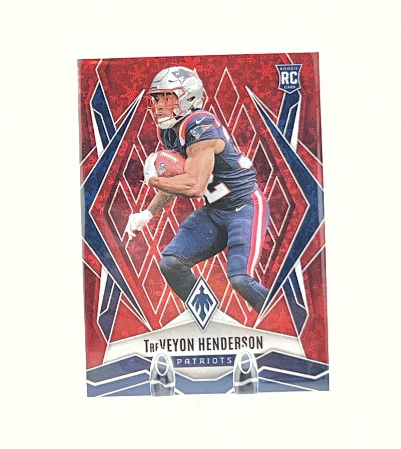 2025 Panini Phoenix - TreVeyon Henderson #187 Red Winter /399 (RC) Patriots 🔥🔥
