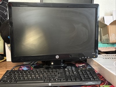 HP 2011x LED LCD Monitor With Keyboard And Original Cables Working With Issues
