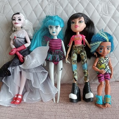 Konvolut Puppen Inkl Bratz , Disney 