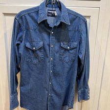 Vintage Wrangler Pearl Snap Men's Medium 15 1/2 x 32 Denim 80 s Cowboy Western