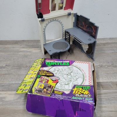 Playmates Teenage Mutant Ninja Turtles Anchovy Alley Pop-Up Pizza