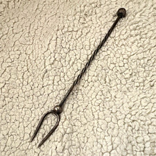 Vintage silver tone Toasting Fork Tool 2-Prong Twisted Handle Approx 44cm Long