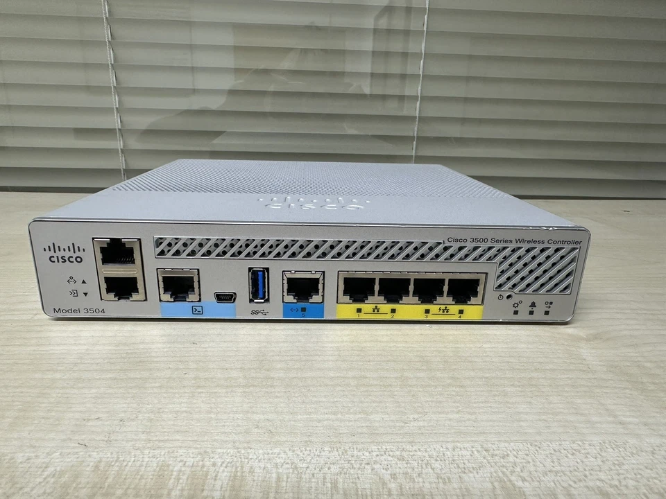 CISCO 3504 Wireless Controller AIR-CT3504-K9 NO power lead Good Condition - Image 2 of 4