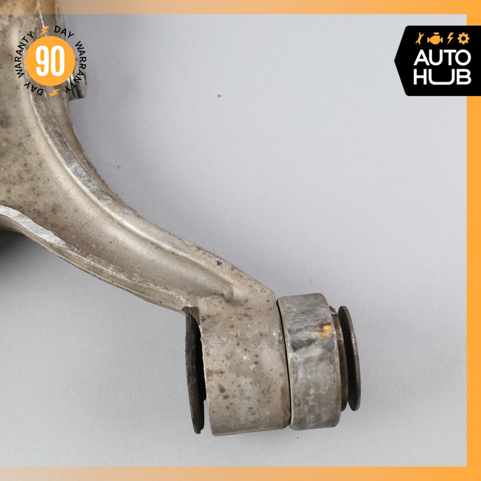 03-10 Maserati Quattroporte M139 Front Right Lower Control Arm 3206581 OEM 50k