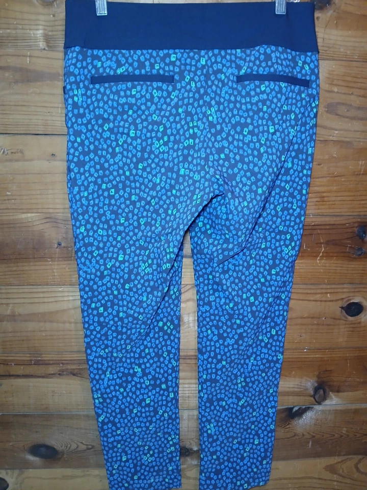 Pantalón de golf para mujer PGA TOUR mediano verde marino elástico Foto 4 de 4