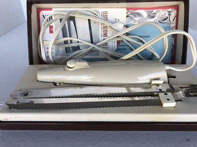 Vintage MCM GE General Electric Carving KNIFE  Handy Hannah Serrated Blades EUC