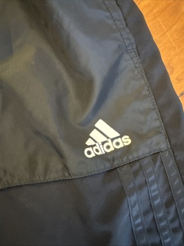 ADIDAS BOYS UNLINED NYLON SHORTS SIZE XL 18/20 - Picture 3 of 7