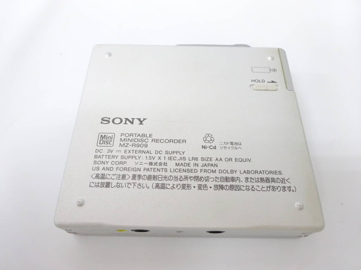 Sony MZ-N909 Net MD Walkman Portable Minidisc Recorder Player