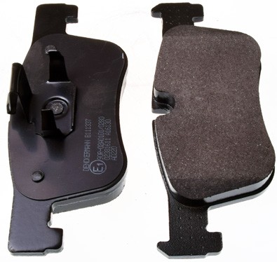 Front DENCKERMANN B111337 Brake Pad Set, disc brake for BMW