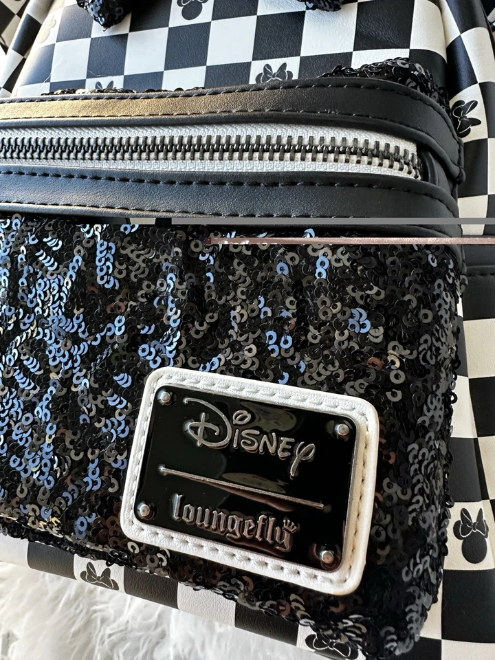 Mini mochila Loungefly Disney Minnie Mouse a cuadros exclusiva nueva con etiquetas Foto 2 de 4